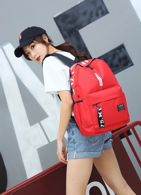 🎒 Mochila Escolar Moderna de Gran Capacidad para Hombre y Mujer ✨